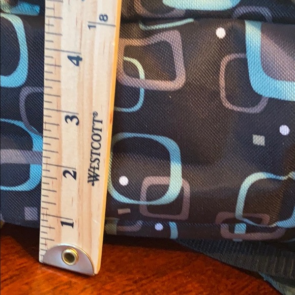 Gloria Vanderbilt Tote - Picture 6 of 7